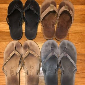 Bundle of 4 pairs of Rainbow Sandals Size Small 6/7
